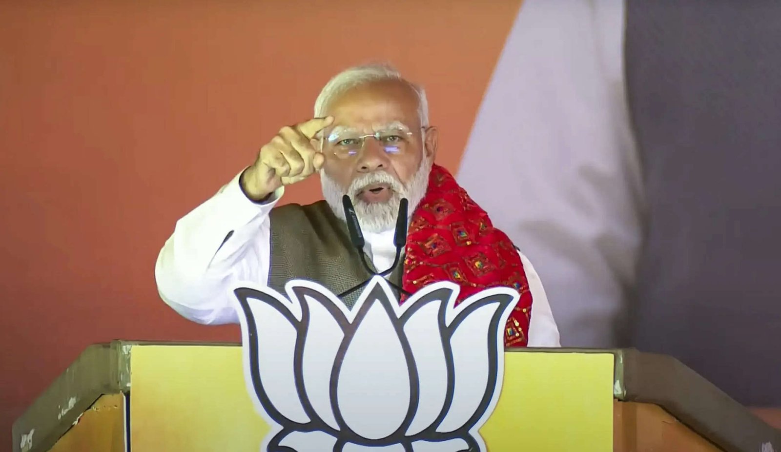 Read more about the article BJP 1, NC-Cong 1, pollsters 0: Swings momentum back in BJP’s favour ahead of slew of state battles