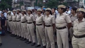 Read more about the article Kolkata police halts junior doctors’ ‘Abhaya Parikrama’ rally at Durga puja pandals