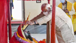 Read more about the article Gifted by PM Modi, Goddess Kali crown stolen from Bangladesh temple