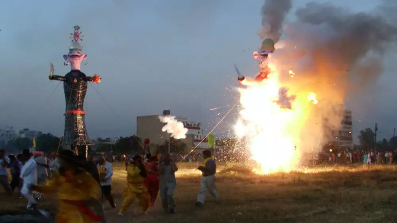 You are currently viewing Dussehra 2024: President Murmu and PM Modi to attend grand Ramlila finale