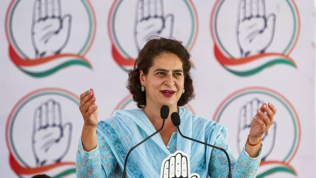 You are currently viewing Wayanad bypoll fixed for November 13, Priyanka set for election debut
