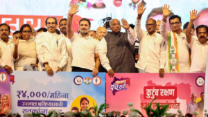 Read more about the article Song penned by Savarkar sung at Maha Vikas Aghadi poll rally in Mumbai