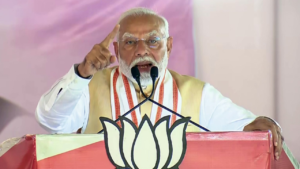 Read more about the article ‘Ek hai toh safe hai’: PM Modi’s new pitch after Yogi Adityanath’s ‘batenge toh katenge’ slogan