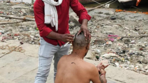 Read more about the article Medical college professor in trouble after getting boy to tonsure head