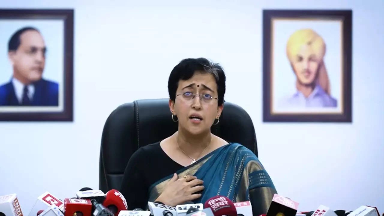 You are currently viewing Defamation case: Delhi court stays proceedings against Delhi CM Atishi, next hearing on December 2
