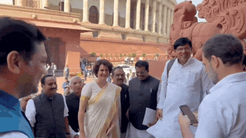 You are currently viewing ‘Proud brother’: Rahul Gandhi captures special moment as Priyanka Gandhi Vadra enters Parliament; watch video