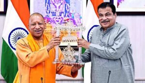 Read more about the article Gadkari calls on Adityanath to discuss major road projects for Maha Kumbh 2025