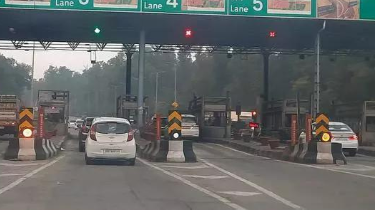 You are currently viewing Cars entering Uttarakhand to pay green cess; EVs, bikes exempted