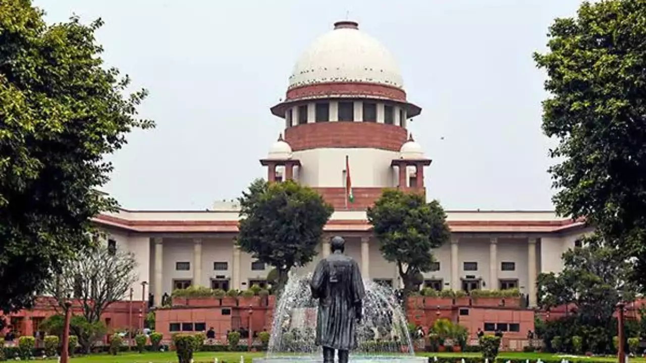 You are currently viewing SC seeks report from Allahabad high court over Justice Yadav’s controversial remarks at VHP event