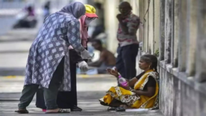 Read more about the article This city will now impose fine, lodge FIR if you give money to beggars