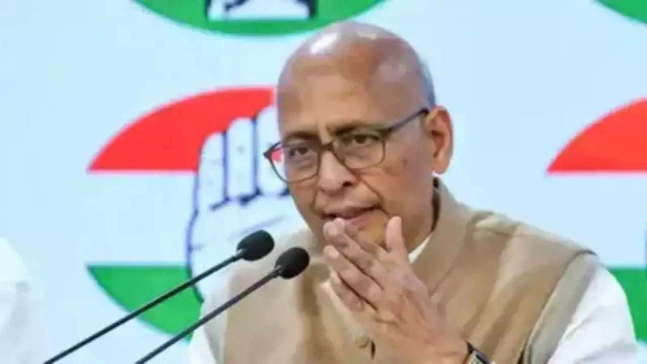 You are currently viewing Emergency a ‘mistake’ but no time limit for ‘undeclared emergency’ prevailing now: Singhvi