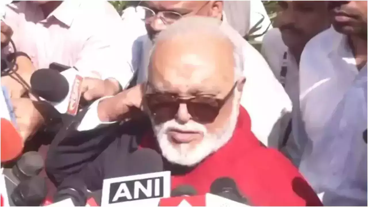 You are currently viewing ‘Am I a toy?’: NCP leader Chhagan Bhujbal launches veiled attack on party president Ajit Pawar after exclusion from Cabinet expansion