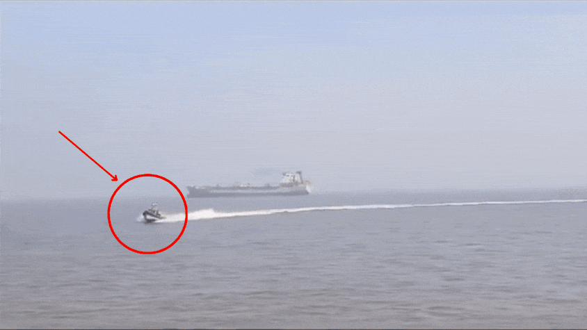 You are currently viewing Watch: The moment Navy speedboat rammed into Mumbai ferry