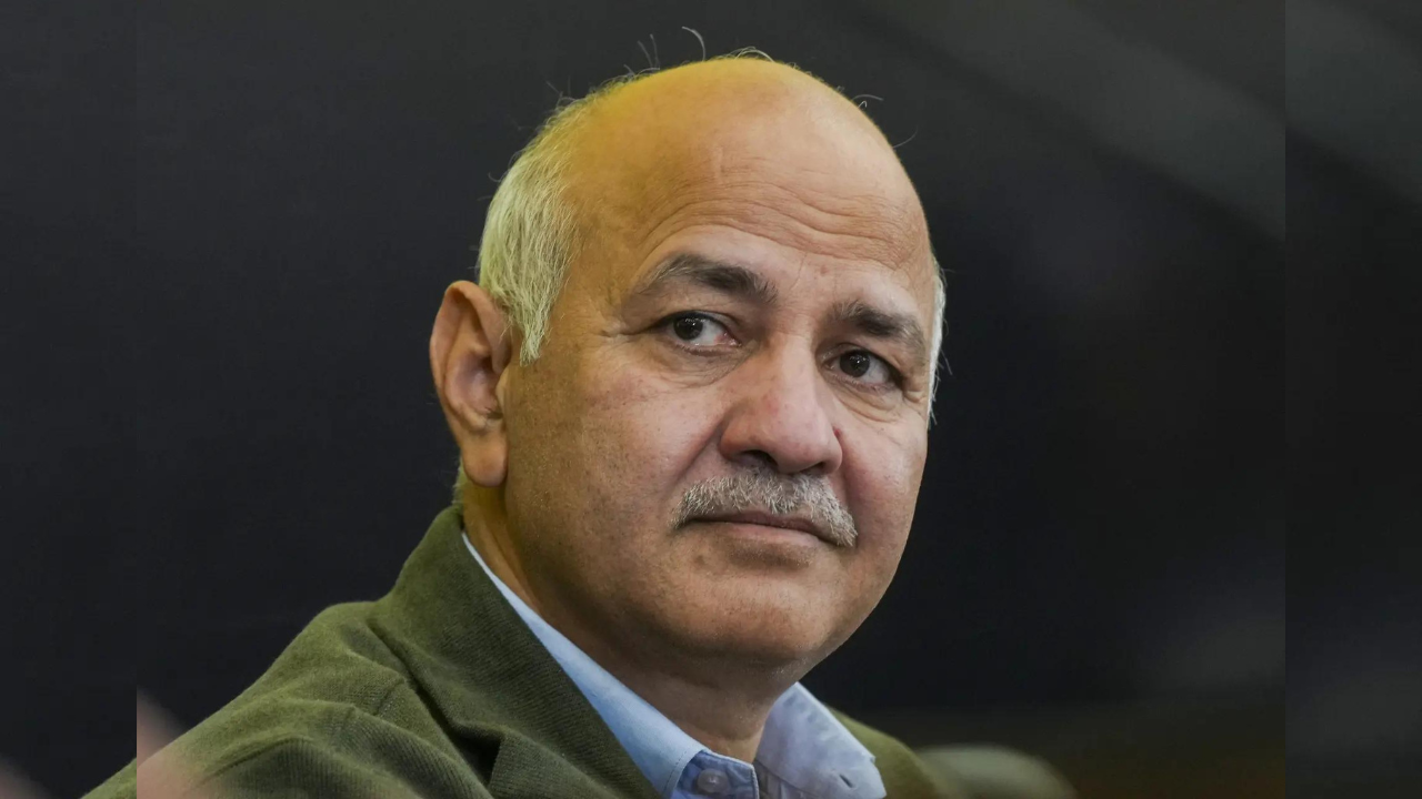 You are currently viewing Former Delhi education minister launches ‘Internship with Manish Sisodia’
