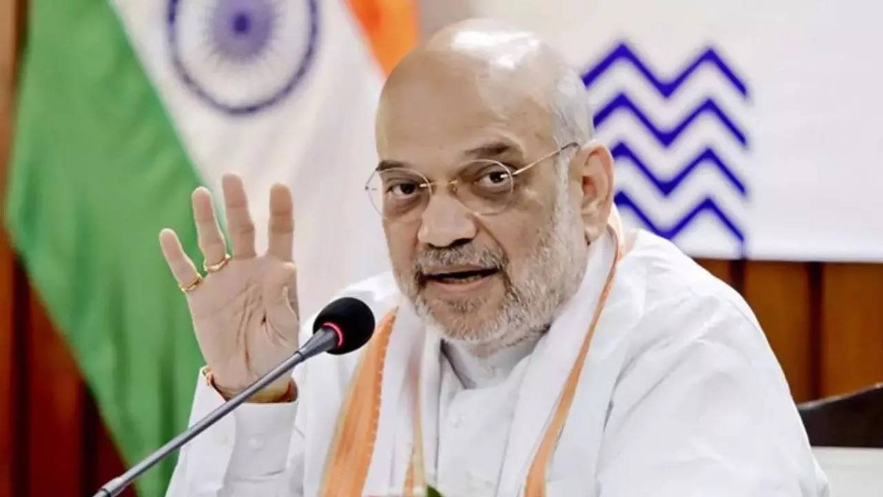 You are currently viewing Amit Shah pushes for use of tech to implement new criminal laws