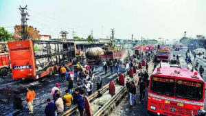 Read more about the article Jaipur gas tanker explosion: Cops quiz LPG tanker driver as fire toll hits 15
