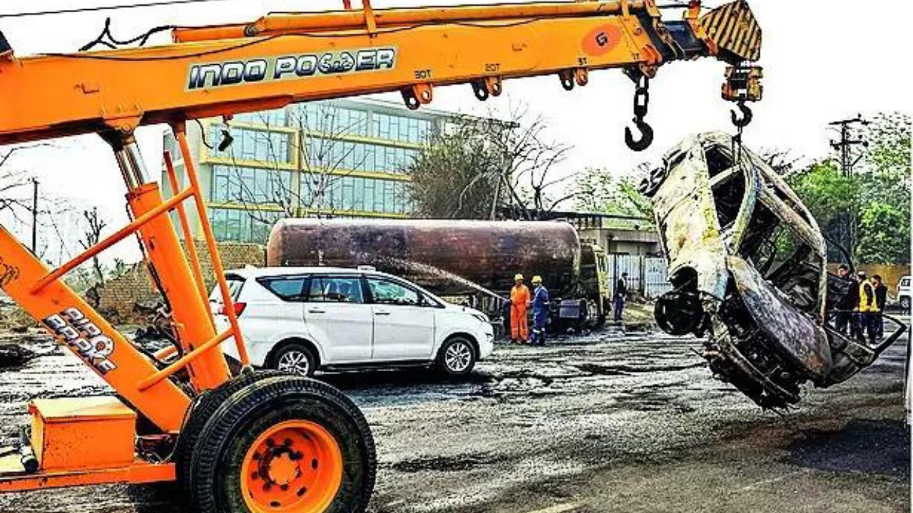 You are currently viewing Rajasthan tanker crash toll rises to 19