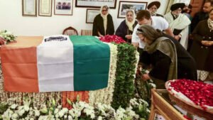 Read more about the article ‘Epitome of wisdom, nobility’: Sonia Gandhi pays tribute to ex-PM Manmohan Singh