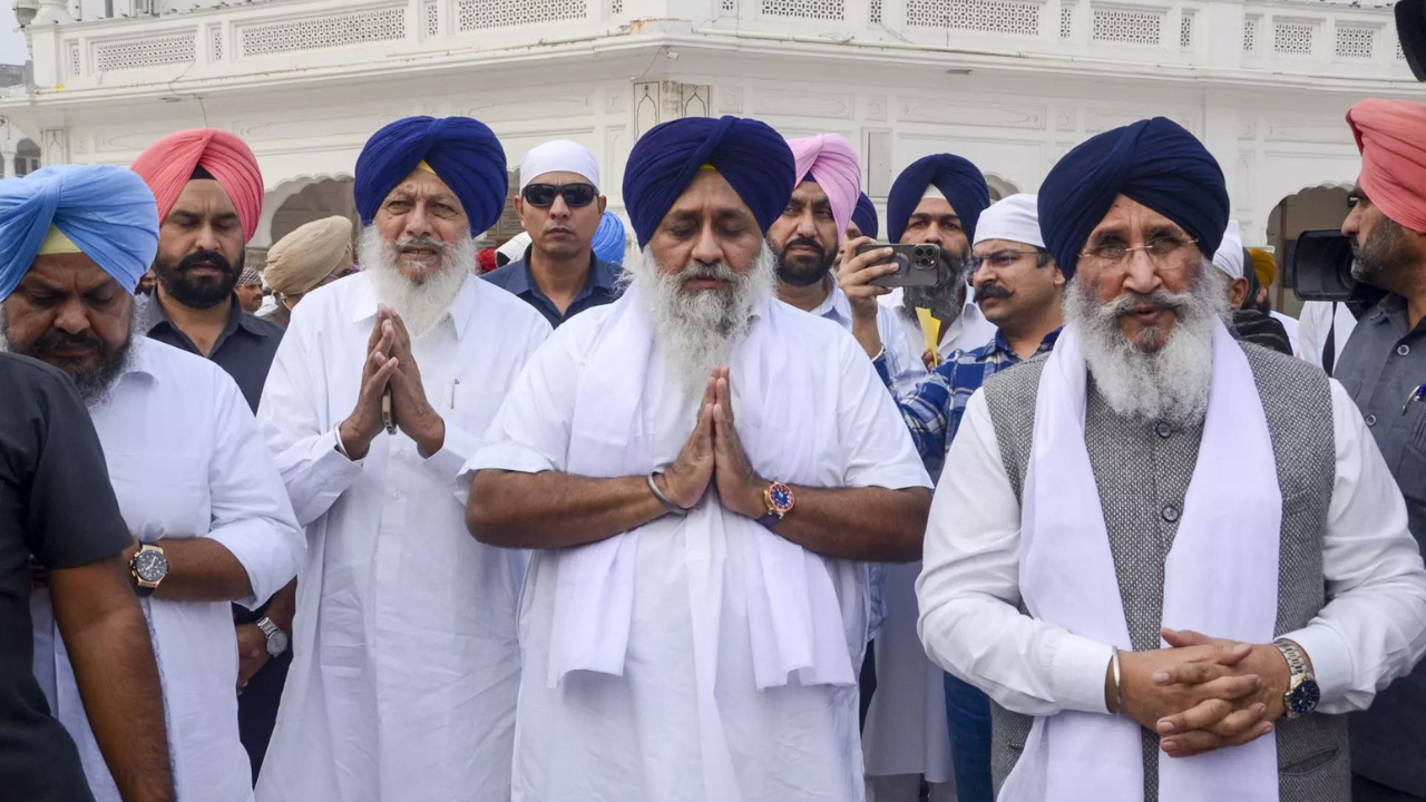 You are currently viewing Sikh hardline groups hail SGPC U-turn on Badal’s attacker