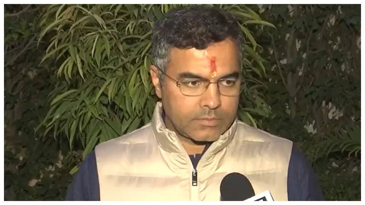 You are currently viewing BJP leader Parvesh Verma writes letter to CM Atishi, requests to make ‘Sheesh Mahal’ tourist spot for public