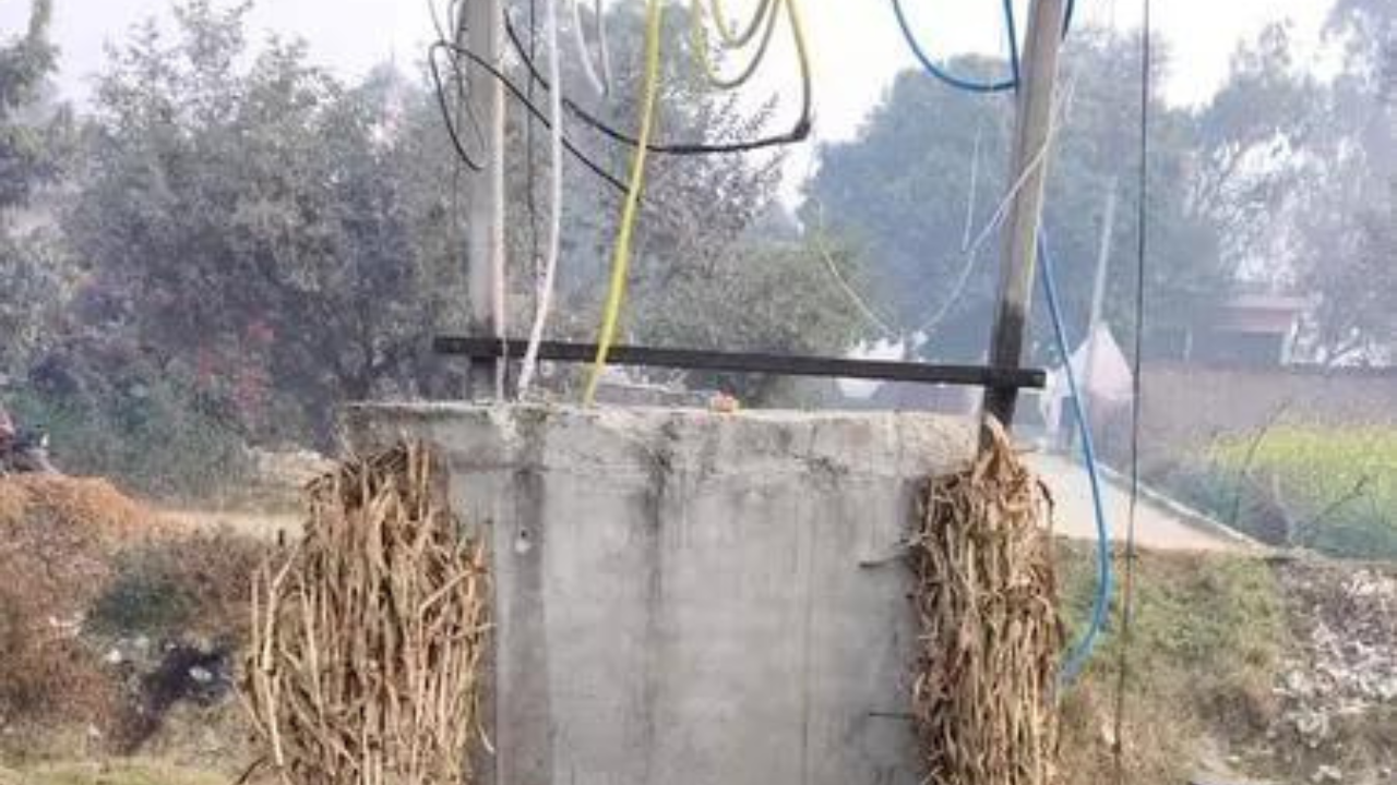 You are currently viewing Transformer stolen, UP village in dark for weeks