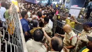 Read more about the article 6 killed, 30 injured in stampede in queue for event tokens at Tirupati temple