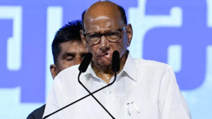 Read more about the article Sharad Pawar praises RSS, urges NCP to build similar ideals