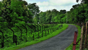 Read more about the article Bangladesh calls Indian envoy over ‘unauthorised’ border fencing
