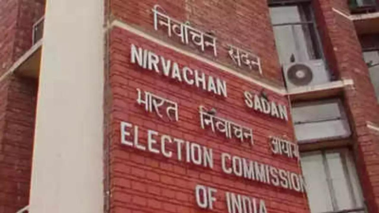 You are currently viewing Delhi polls: Items worth Rs 21 crore seized within a week of MCC implementation