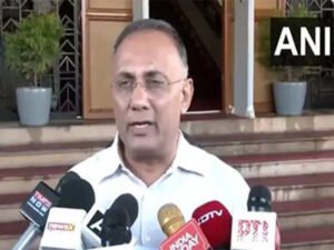 Read more about the article ‘It’s a matter of pride for us’: Karnataka Minister Dinesh Gundu Rao as ISRO docks satellites