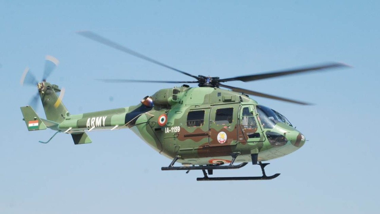 You are currently viewing Indigenous showpieces Tejas & Dhruv out of Republic Day fly-past