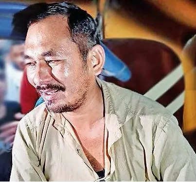 You are currently viewing Auto driver who drove Saif to hospital didn’t realise his passenger was a celeb