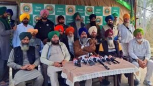 Read more about the article Farmers’ body urges Dallewal to end fast for talks with Centre, wants meet in Delhi