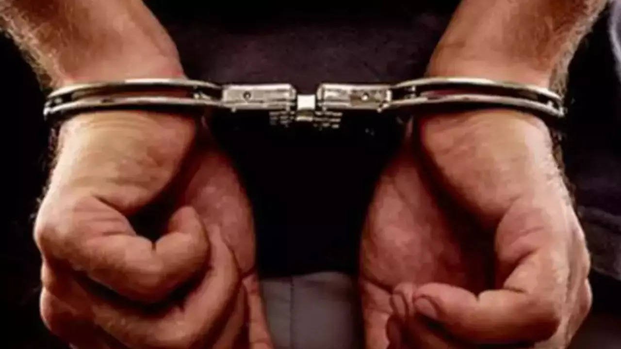 You are currently viewing Three customs and central excise officials convicted in bribery case by special CBI court in Haryana