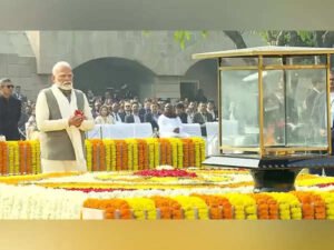 Read more about the article ‘Soul of India’: PM Modi, Rahul Gandhi pay tribute to Mahatma Gandhi on death anniversary