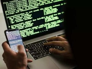 Read more about the article Hyderabad cybercrime wing investigates pirated upload of ‘Pushpa 2: The Rule’, alleging Rs 50 crore loss