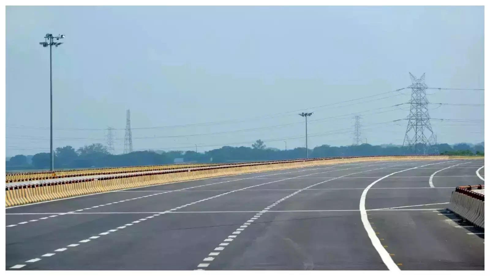 You are currently viewing 10-year low: No high-five for highway fund in Budget 2025