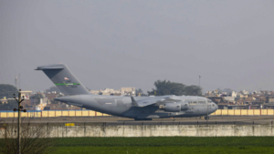 Read more about the article US plane with illegal Indian migrants lands in Amritsar: Why Trump is using expensive military planes for deportation