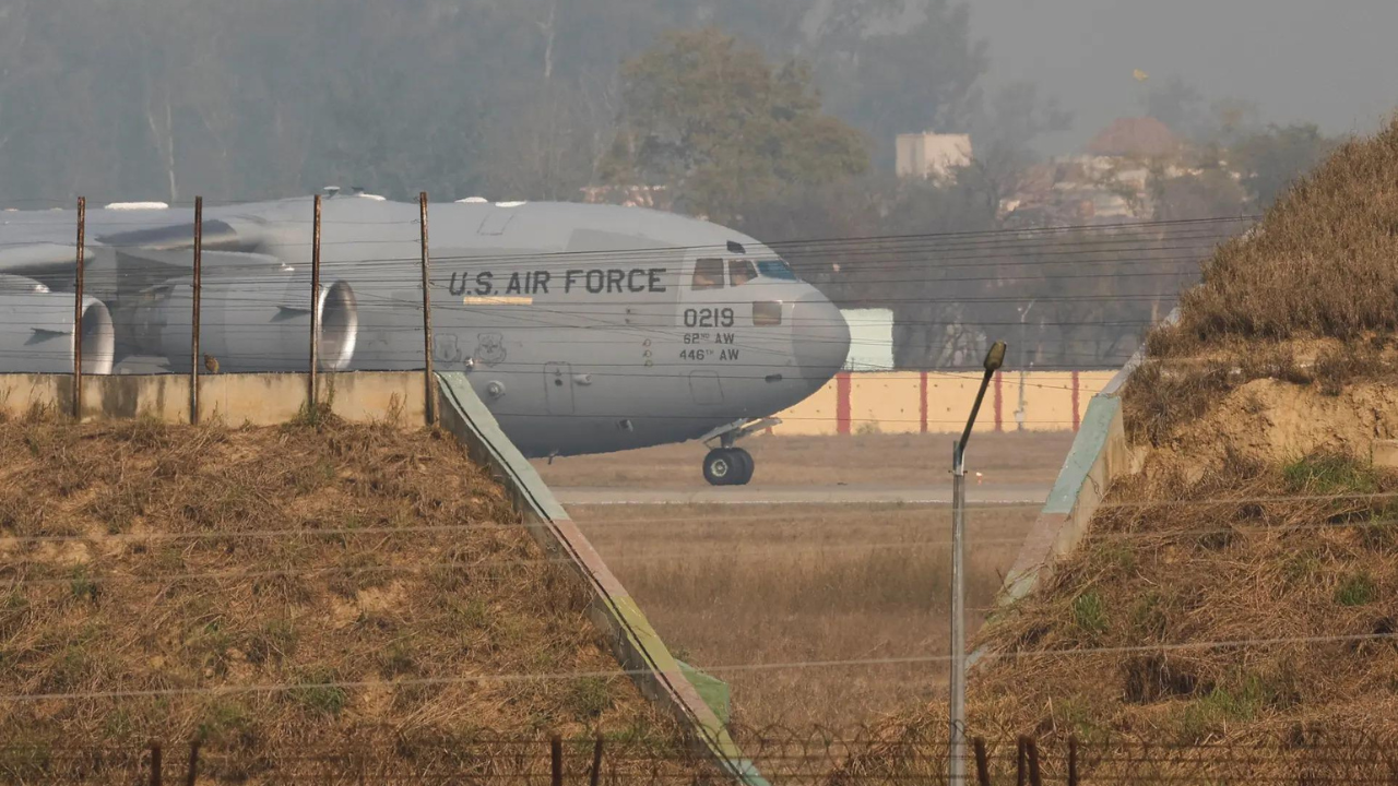 You are currently viewing Haryana families fear ruin as USA deports illegal immigrants, fear for children’s future