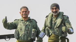 Read more about the article Watch: In a first, IAF, Army chiefs take sortie together in LCA Tejas fighter jet