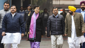 Read more about the article Kejriwal calls Punjab CM, MLAs for meet; Congress & BJP claim rift within AAP