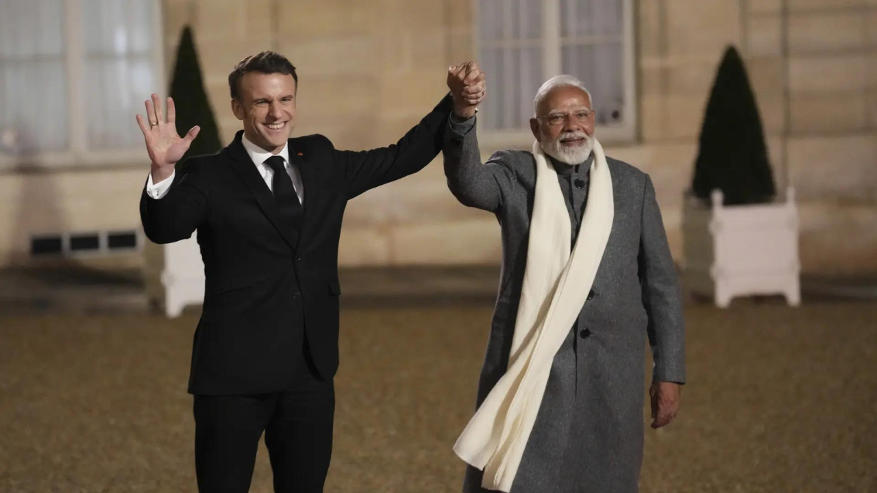 You are currently viewing PM Modi attends dinner hosted by ‘friend’ Emmanuel Macron, also meets US vice president J D Vance