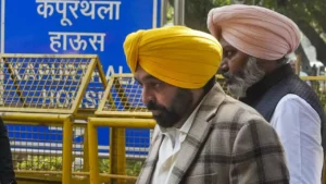Read more about the article No discontent in Punjab AAP, asserts Bhagwant Mann; all MLAs attend Delhi meet