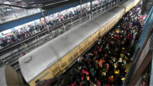 Read more about the article ‘Unprecedented’ Maha Kumbh rush and train delays? What triggered New Delhi Railway Station stampede