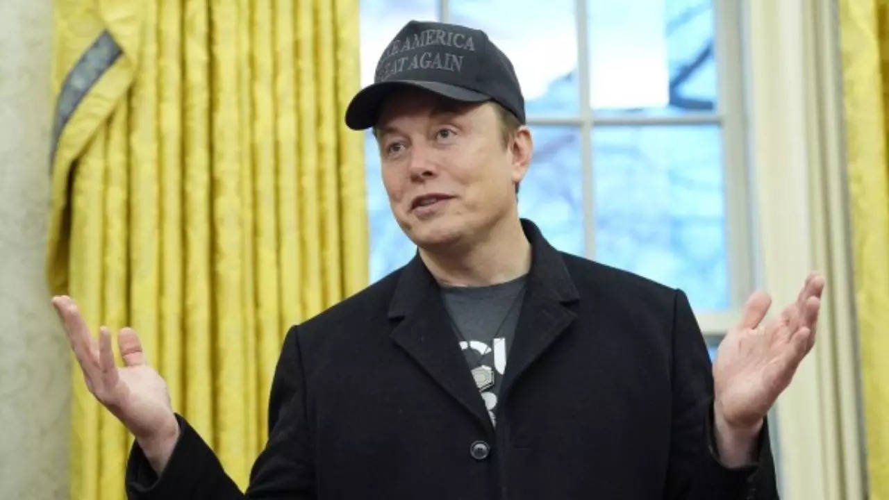 You are currently viewing ‘Baseless and malicious’: Ex-CEC clarifies after Elon Musk-led DOGE cancels ‘voter turnout’ funding