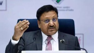 Read more about the article Losers must stop blaming EC, says outgoing poll panel chief Rajiv Kumar