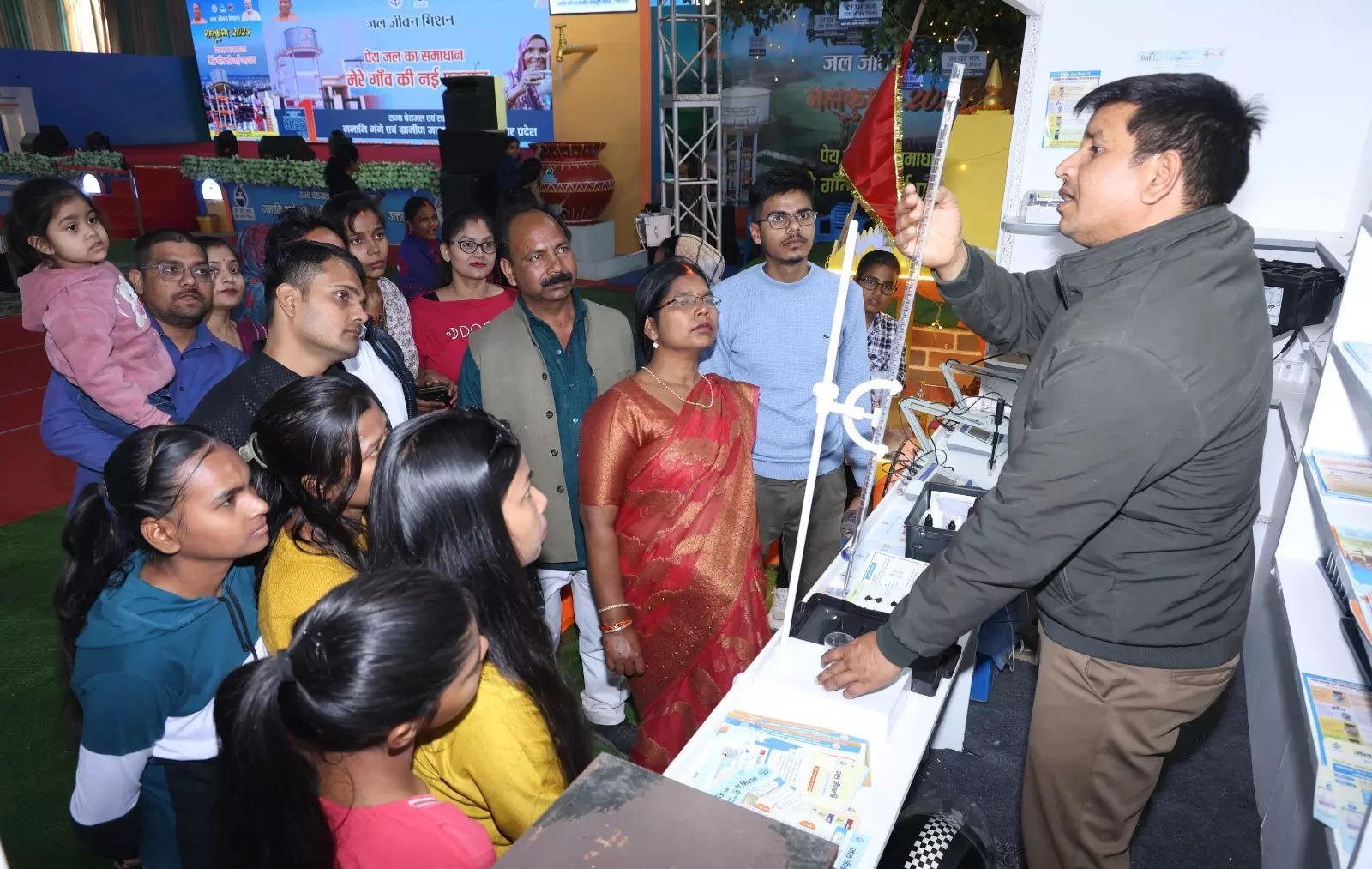 You are currently viewing Mahakumbh: Devotees flock to Swachh Sujal Gaon’s water testing lab