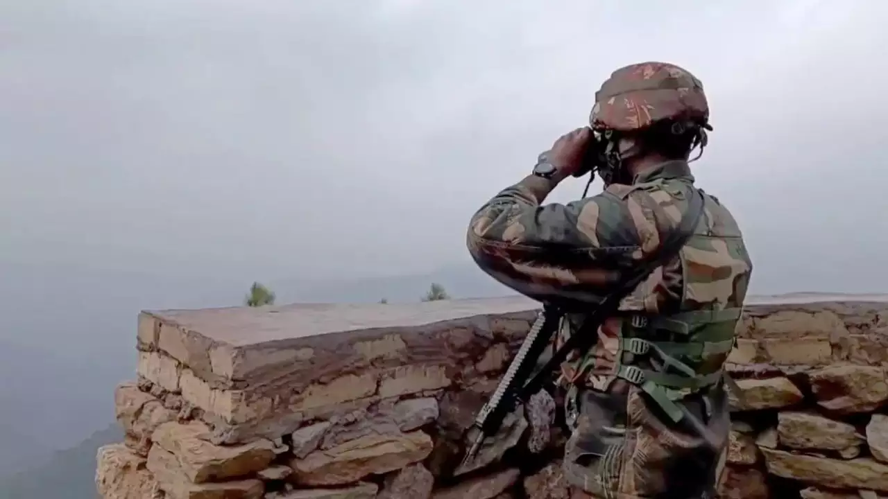 You are currently viewing Army foils infiltration bid along LoC in J&K’s Rajouri