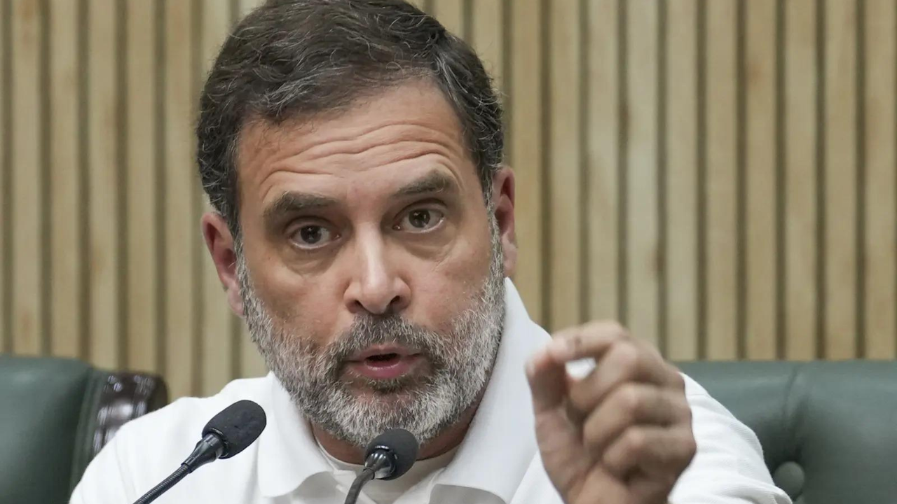 You are currently viewing ‘Not a personal matter’: Rahul Gandhi responds to PM Modi’s recent remark on Adani Group row