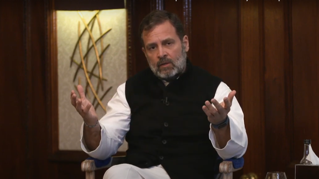 You are currently viewing ‘Traitor’: BJP accuses Rahul Gandhi of colluding with foreign forces over USAID funding to weaken India